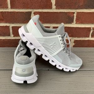 On Cloudswift Running Shoe